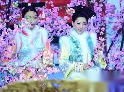 秀女历史图片
