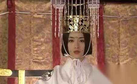 沉迷男色历史图片