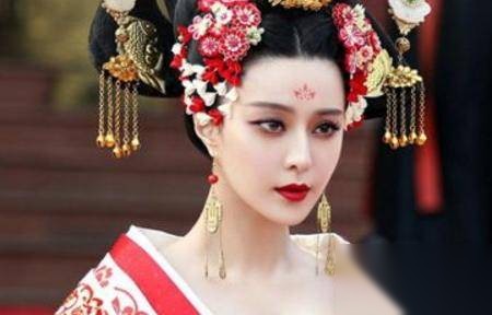 女子历史图片