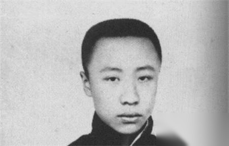 溥仪退位之后历史图片