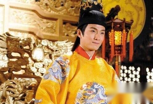 中国历史上两个坐上皇位的私生子历史图片