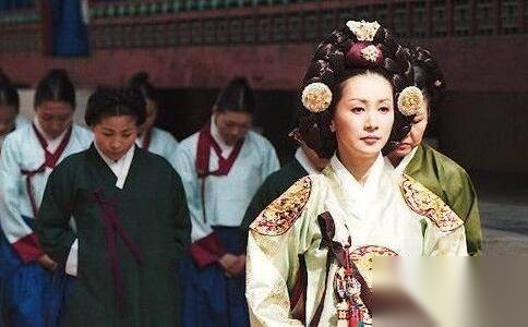 宪宗李奂两任王后历史图片