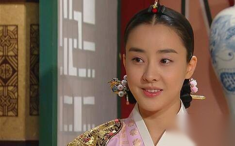 宪宗李奂两任王后历史图片