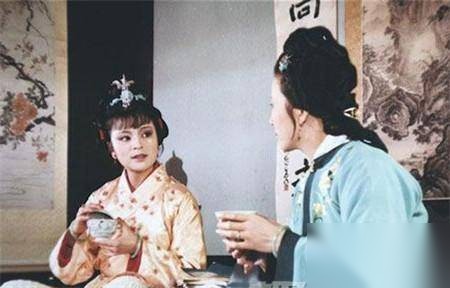 贾探春历史图片