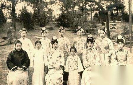 溥仪历史图片