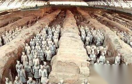 秦始皇陵历史图片