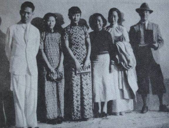 梁白波历史图片