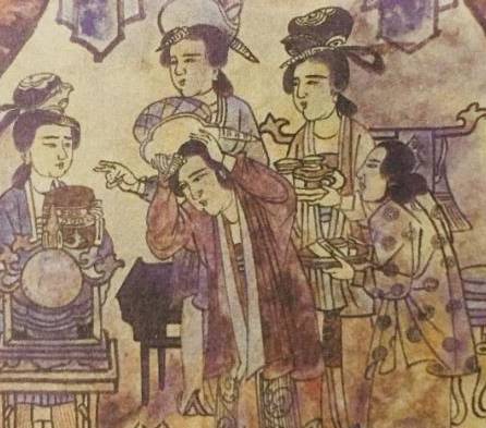 衣服历史图片