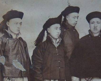 八旗子弟历史图片
