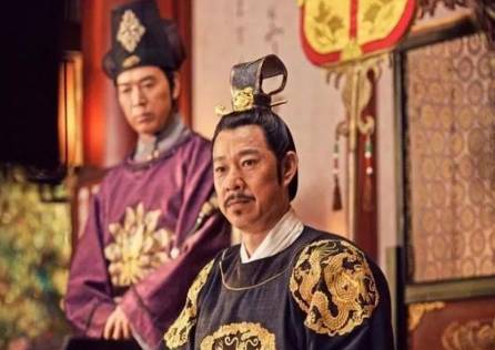 李建成历史图片