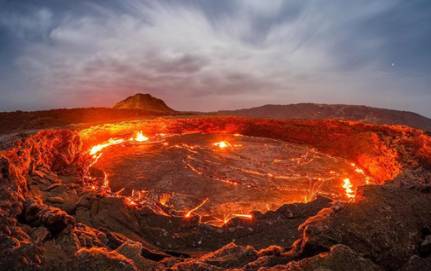 尔塔阿雷火山历史图片