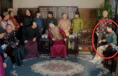 周莹历史图片