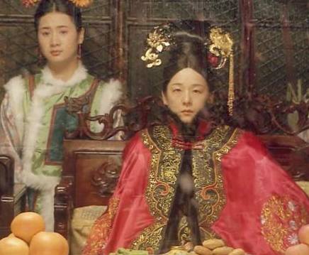 周莹历史图片