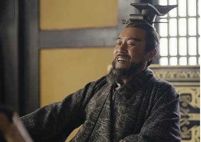 挟天子以令诸侯历史图片