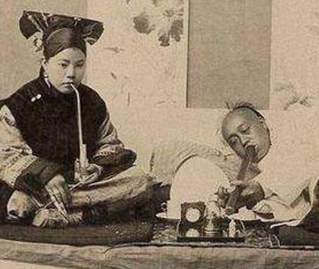 鸦片历史图片