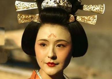 妆饰历史图片