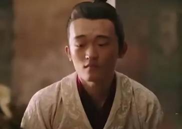 费祎历史图片