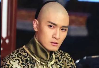奕纬历史图片