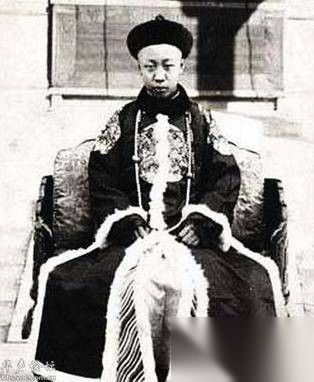 溥仪历史图片
