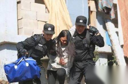 警花与警犬历史图片