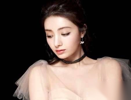 《钟馗捉妖记》罂粟是谁演的 扮演者麦迪娜资料简介历史图片