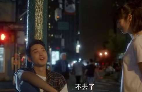 《为了你我愿意热爱整个世界》历史图片