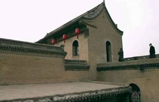《诚忠堂》剧情讲的是什么 诚忠堂全集哪里可以看历史图片