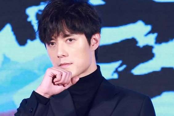 《重返二十岁》谭子明是谁演的?扮演者张超个人资料介绍历史图片