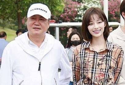 《青春斗》历史图片