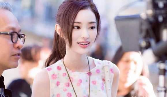 《青春斗》历史图片