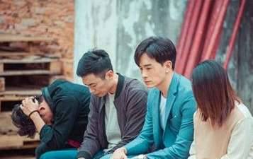 《合伙人》历史图片