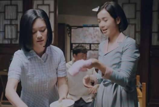 《正阳门下小女人》历史图片