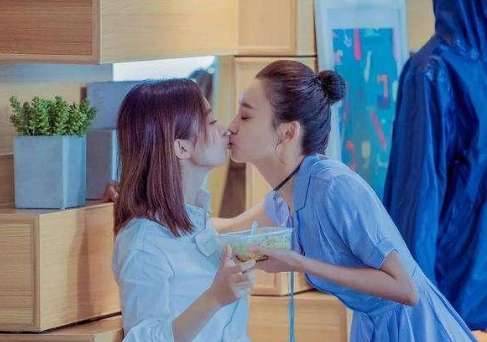 《你和我的倾城时光》历史图片