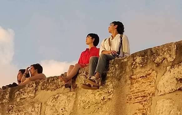 《男朋友》历史图片