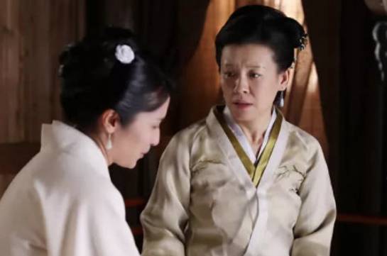 《知否知否应是绿肥红瘦》历史图片