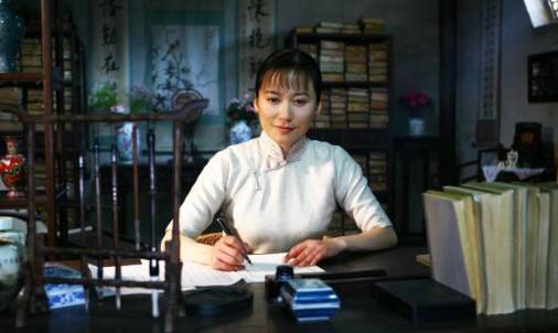 《爱有来生》历史图片