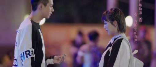 《亲爱的热爱的》历史图片