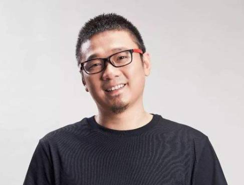 《送你一朵小红花》历史图片