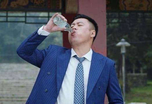 《别叫我酒神》历史图片