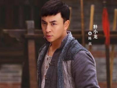 《反击》历史图片
