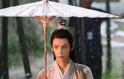 《皓衣行》历史图片