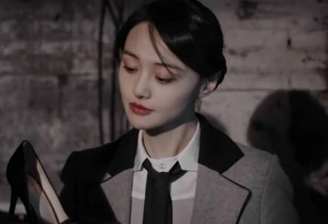 《绝密者》历史图片