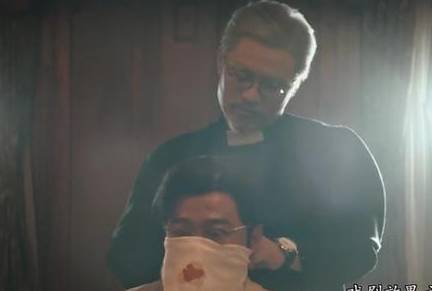 《瞄准》历史图片