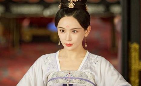 《风起霓裳》历史图片