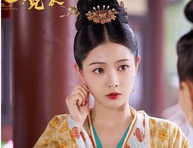 《风起霓裳》历史图片