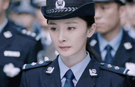 《暴风眼》历史图片