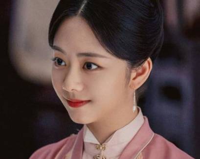 《锦心似玉》历史图片