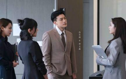 《爱的理想生活》历史图片