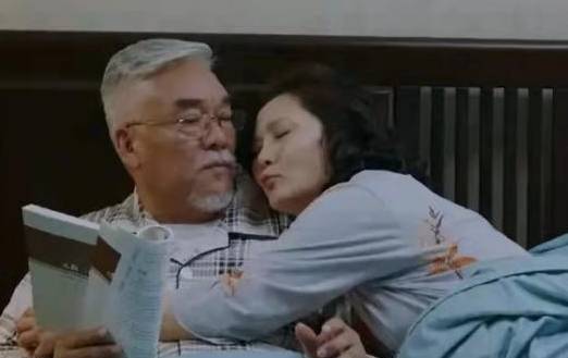 《甜蜜》历史图片