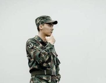 《号手就位》历史图片